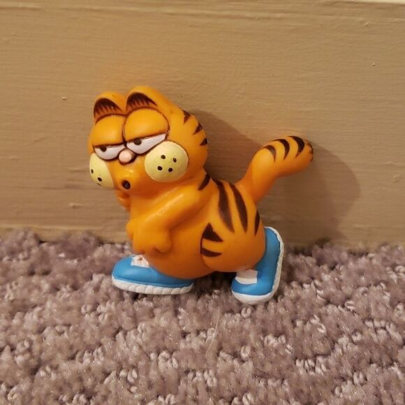 vintage Garfield Collectible 80s Toy - Picture 2 of 3